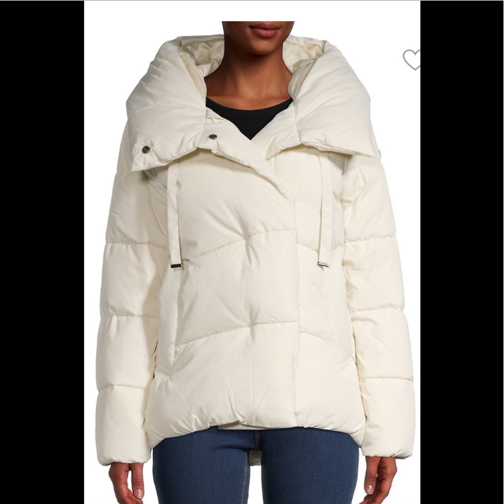 Beautiful Brand new with tags! BcBGMaxazria Missy Pillow Puffer coat size small!